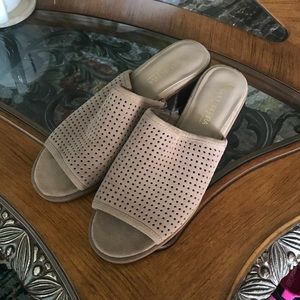 Koolaburra by UGG - Raychel Suede Leather Sandals
